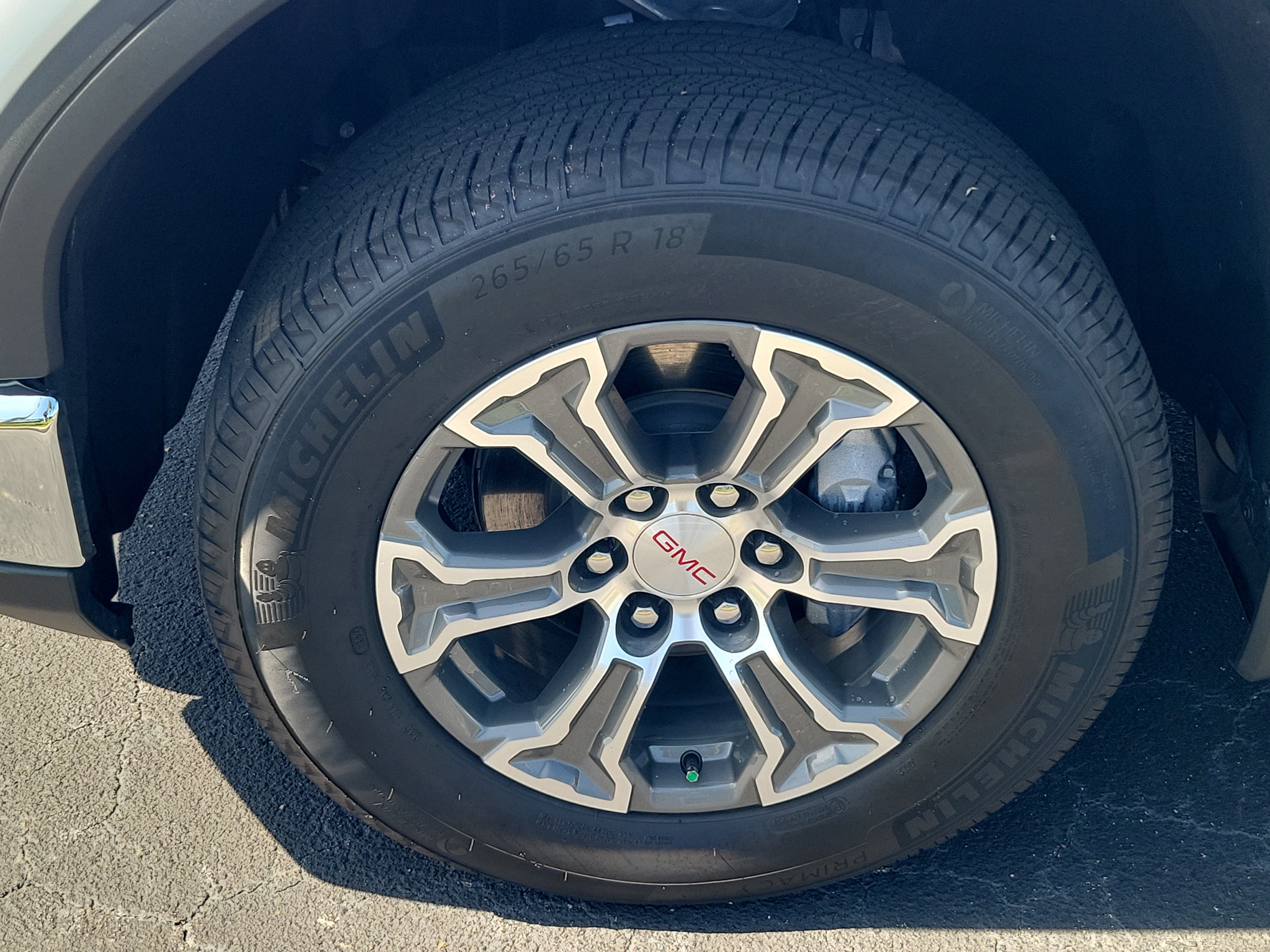 Used 2026 GMC Sierra 1500 SLE AWD/4WD image 9