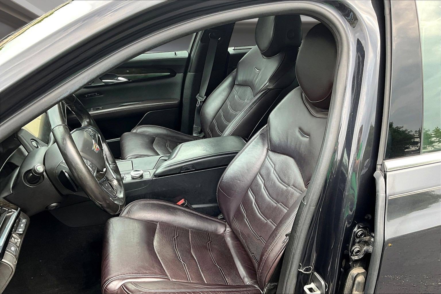 Used 2019 Cadillac CT6 Premium Luxury w/ Active Chassis Package 20" AWD/4WD image 21