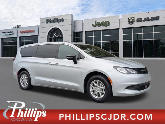 New 2026 Chrysler Voyager LX