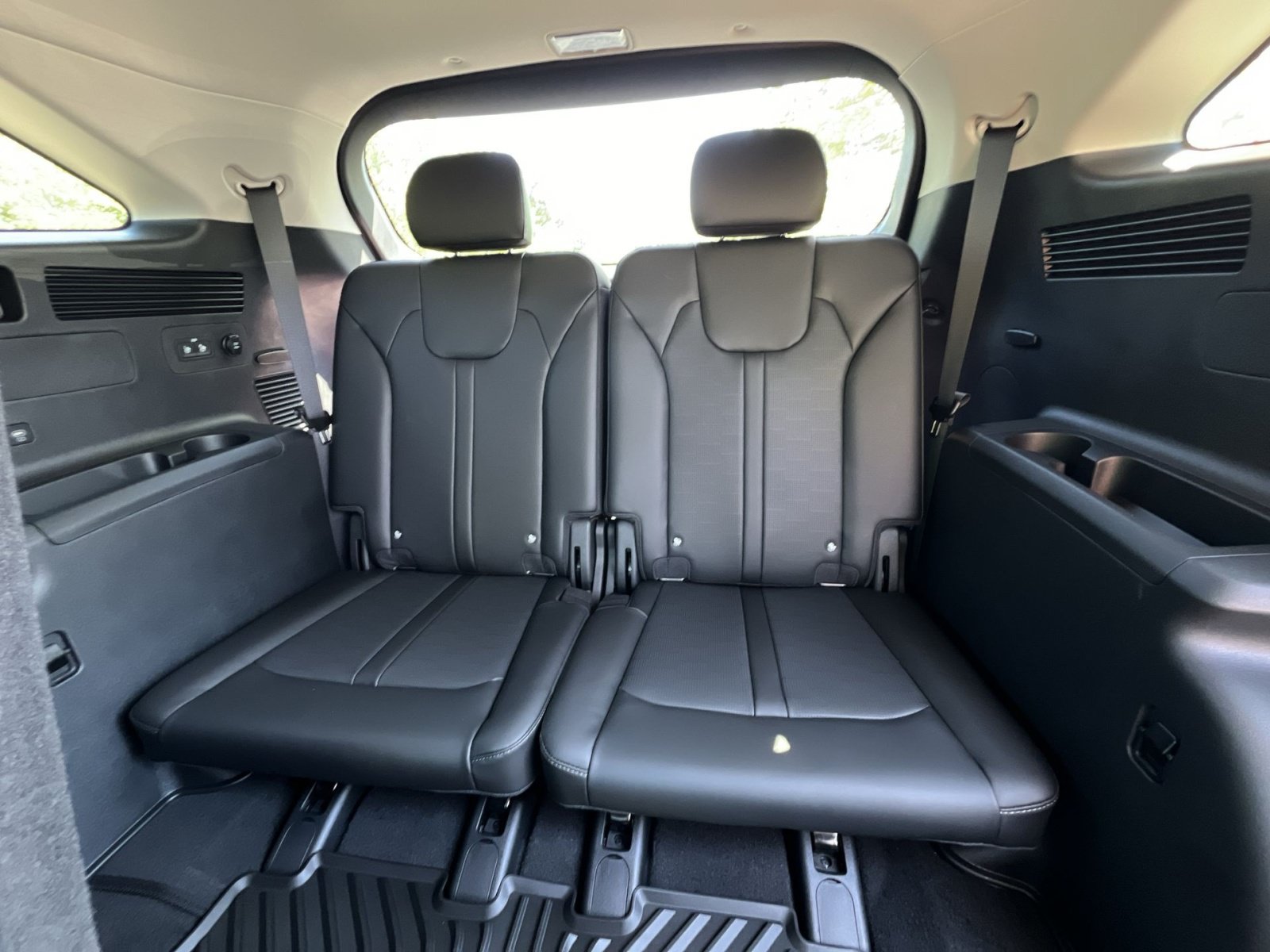 New 2026 Kia Sorento S w/ S Panoramic Sunroof Package FWD image 51