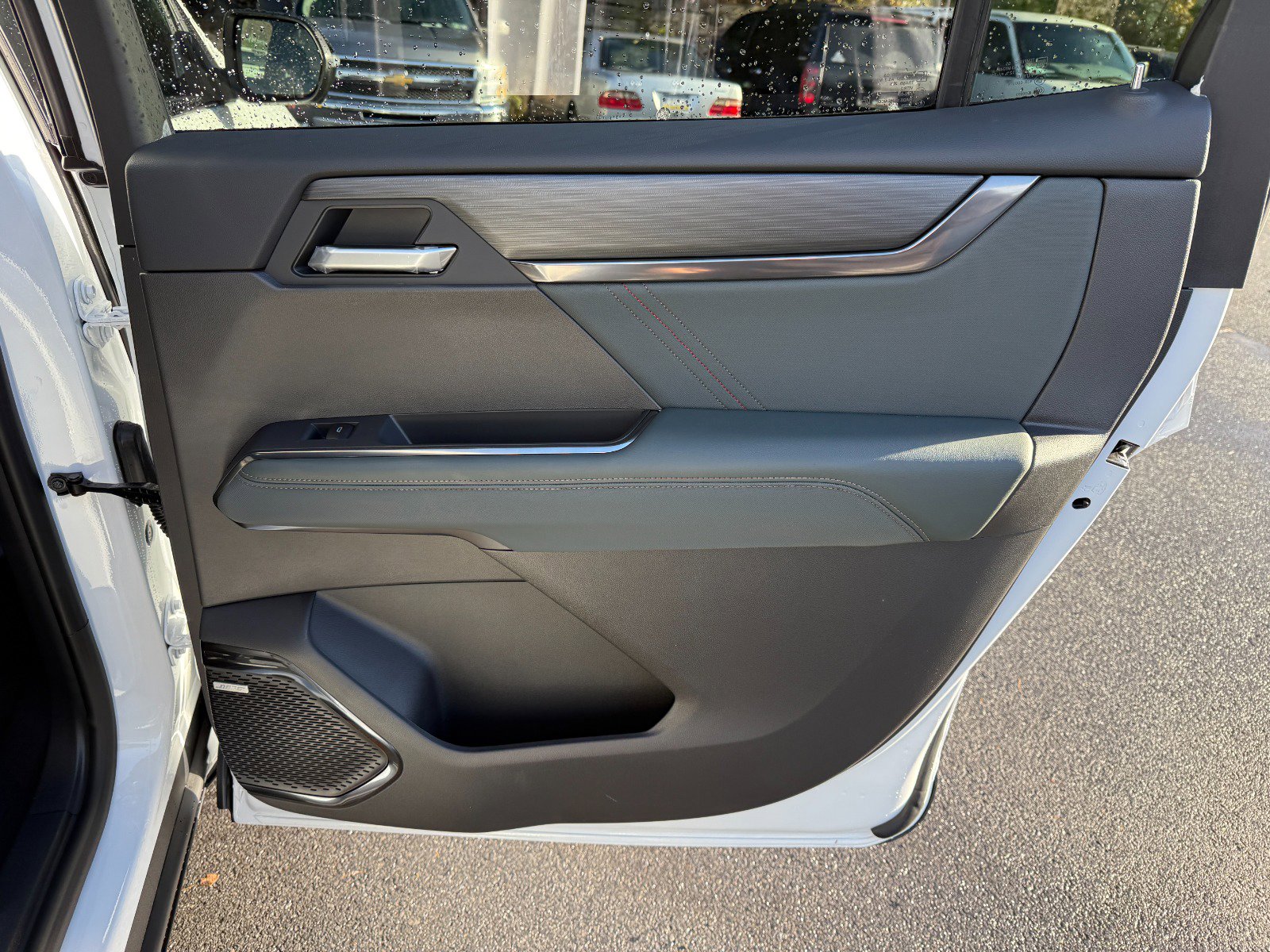 New 2026 GMC Acadia AT4 image 22