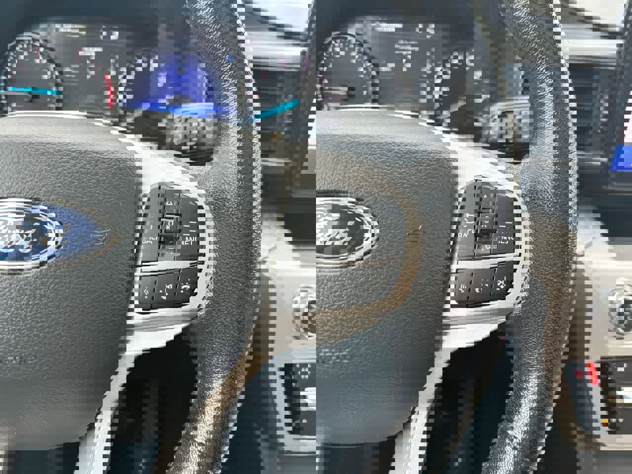 Used 2021 Ford Explorer XLT w/ Equipment Group 202A image 31