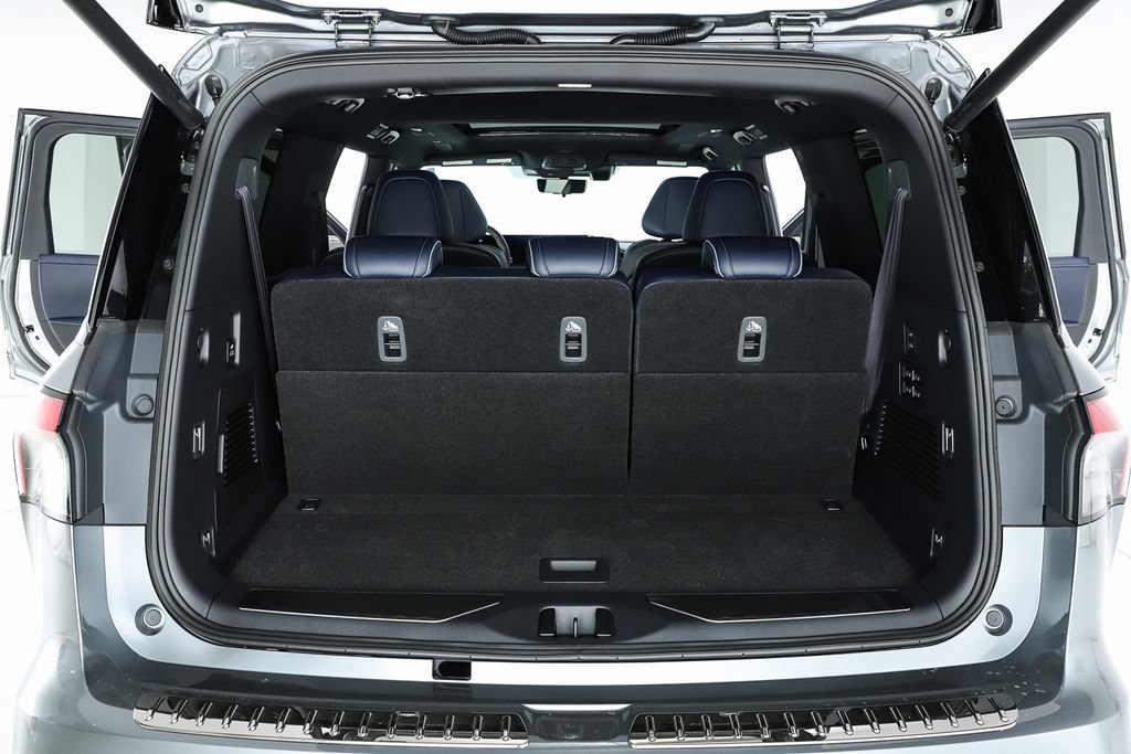 New 2026 INFINITI QX80 4WD w/ Sport Exterior Package image 71