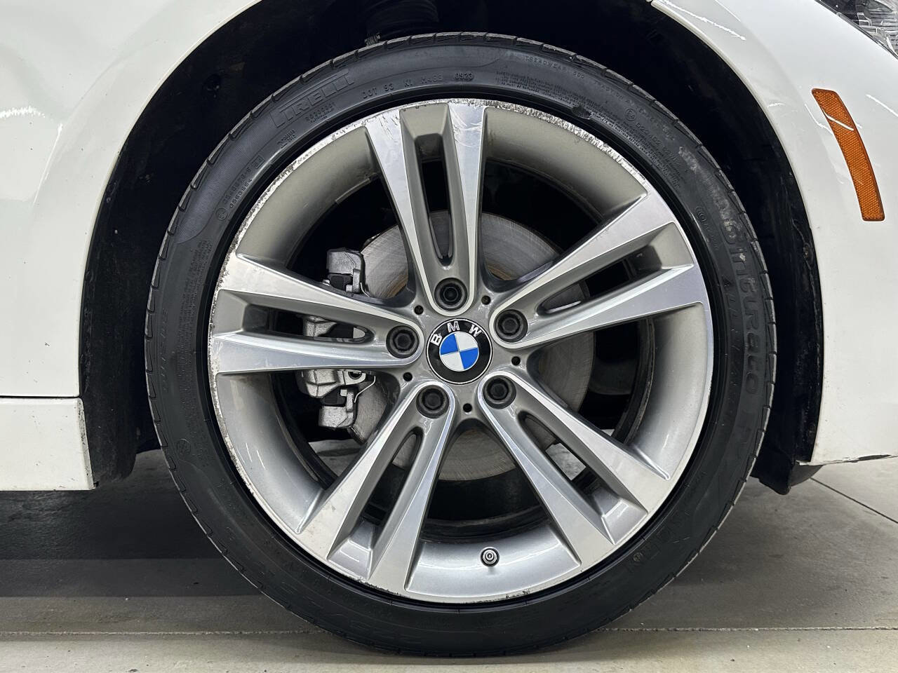 Used 2018 BMW 330i xDrive 330i xDrive AWD 4dr Sedan w/ Convenience Package image 33