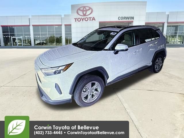 Used 2022 Toyota RAV4 XLE w/ Convenience Package AWD/4WD image 1