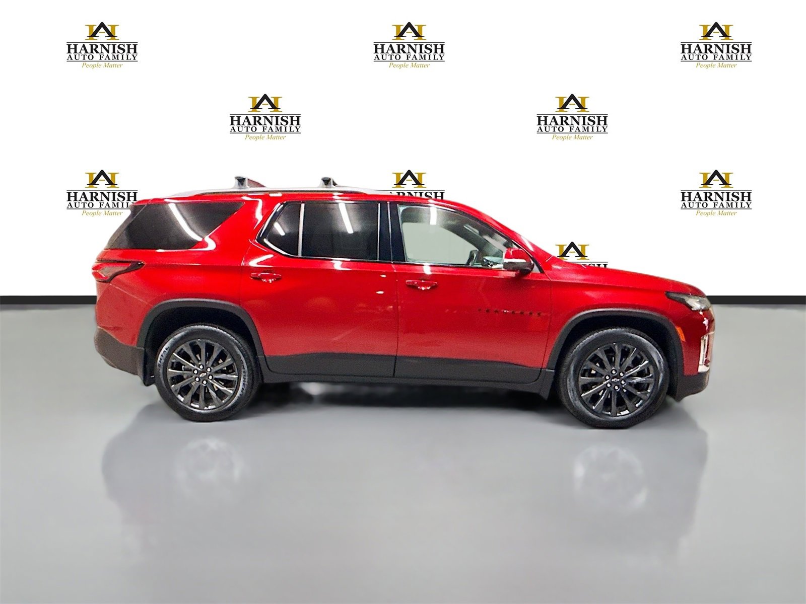 Used 2023 Chevrolet Traverse RS w/ LPO, Floor Liner Package image 4