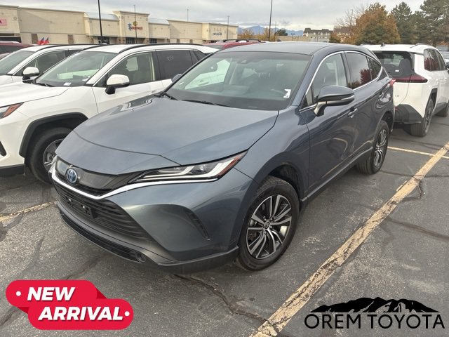 Used 2024 Toyota Venza LE AWD/4WD image 12