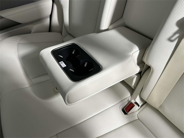 Used 2025 Genesis GV60 AWD image 37