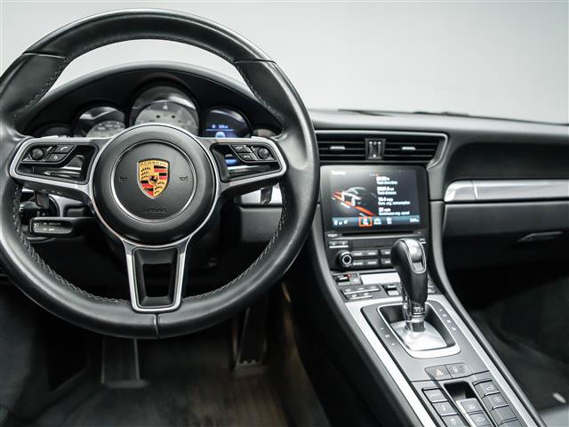 Used 2018 Porsche 911 Carrera RWD image 15