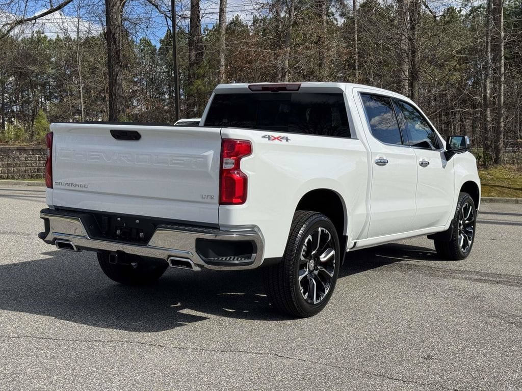 New 2026 Chevrolet Silverado 1500 LTZ w/ LTZ Premium Package AWD/4WD image 21