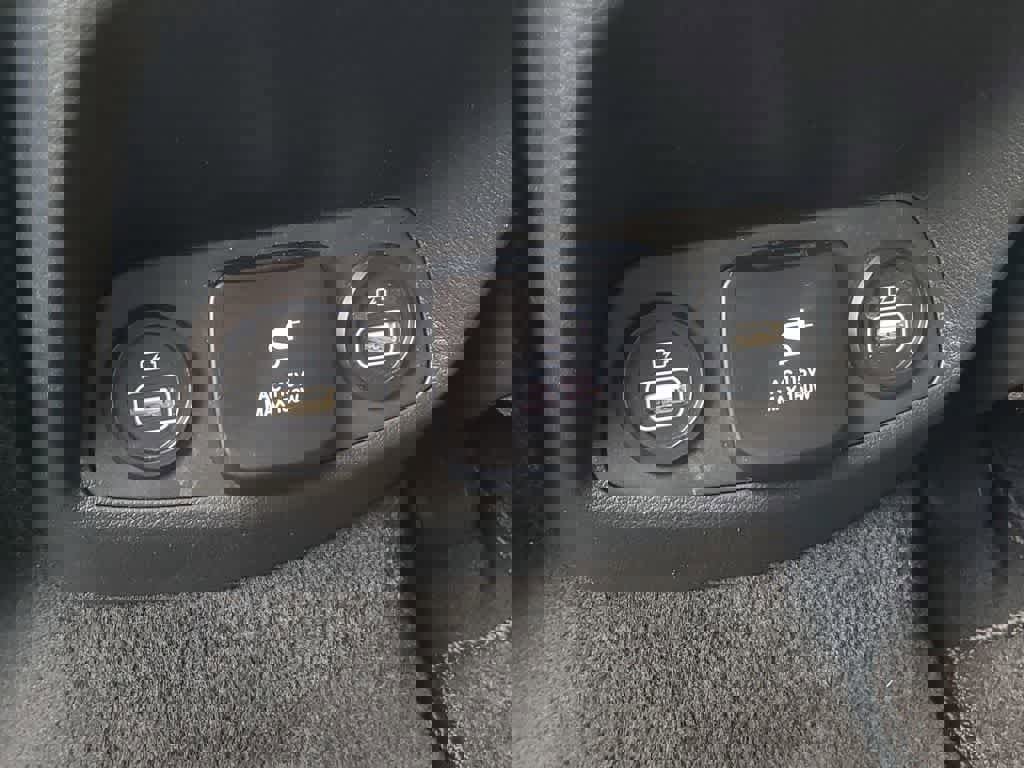 Used 2023 Hyundai Santa Fe Calligraphy image 12