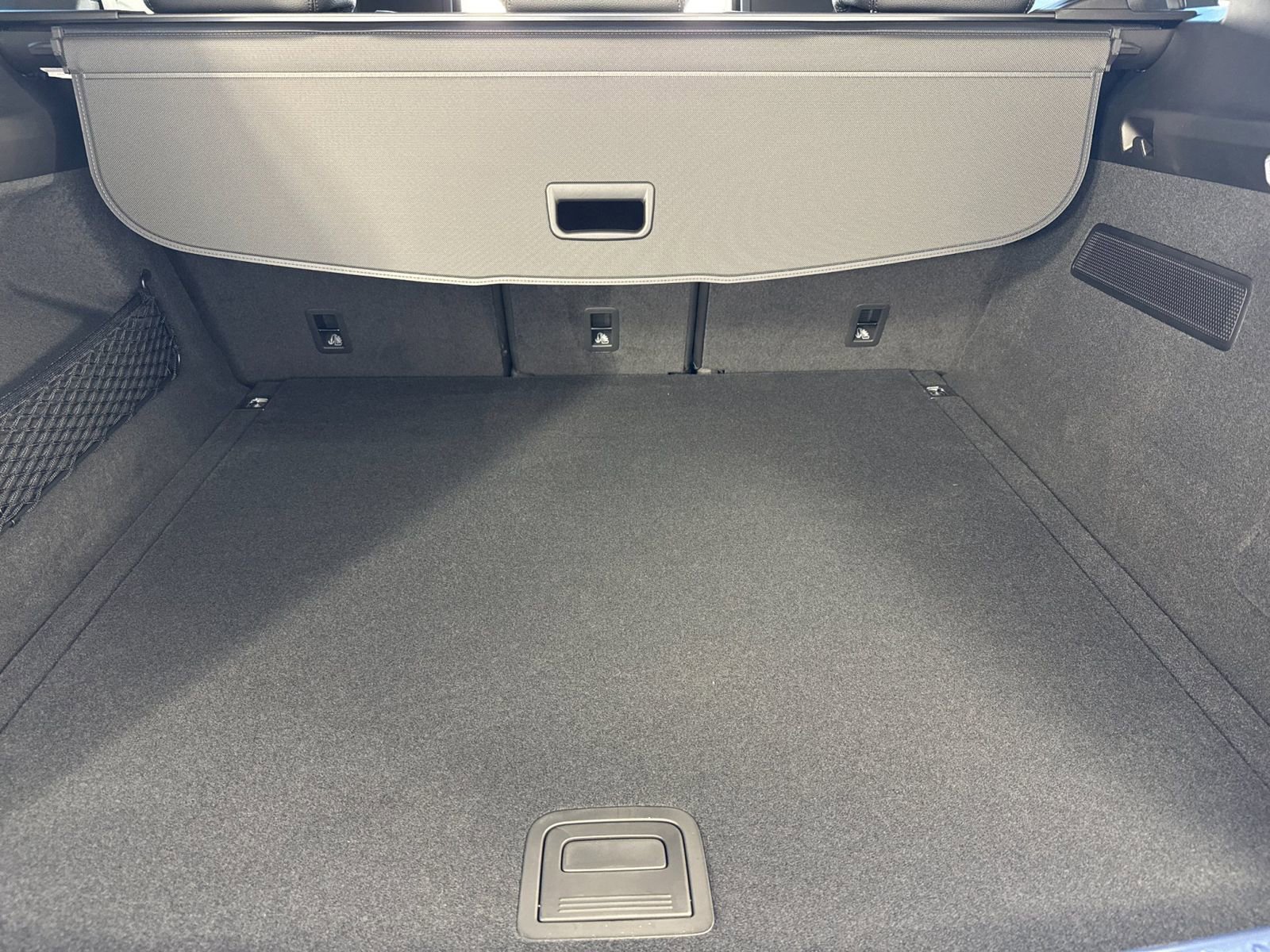 New 2026 Porsche Cayenne image 17