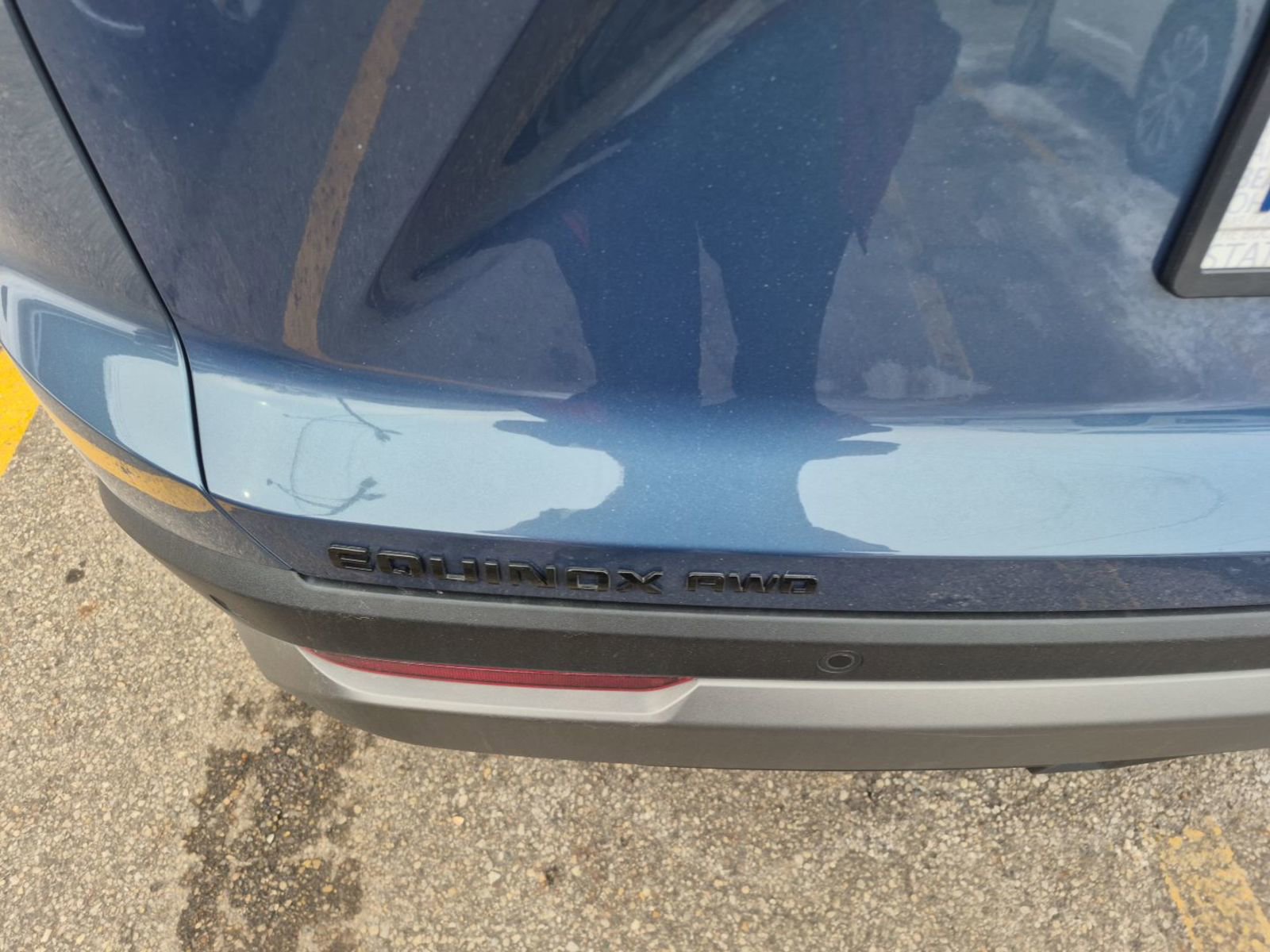 Used 2025 Chevrolet Equinox LT w/ Midnight Edition image 14