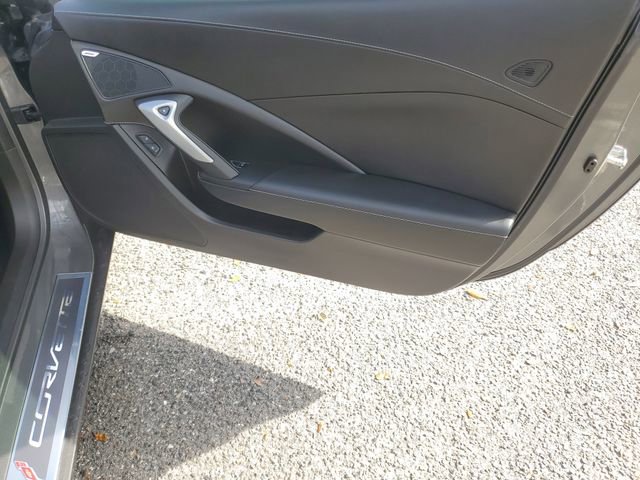 Used 2015 Chevrolet Corvette Z06 w/ 2LZ Preferred Equipment Group image 14