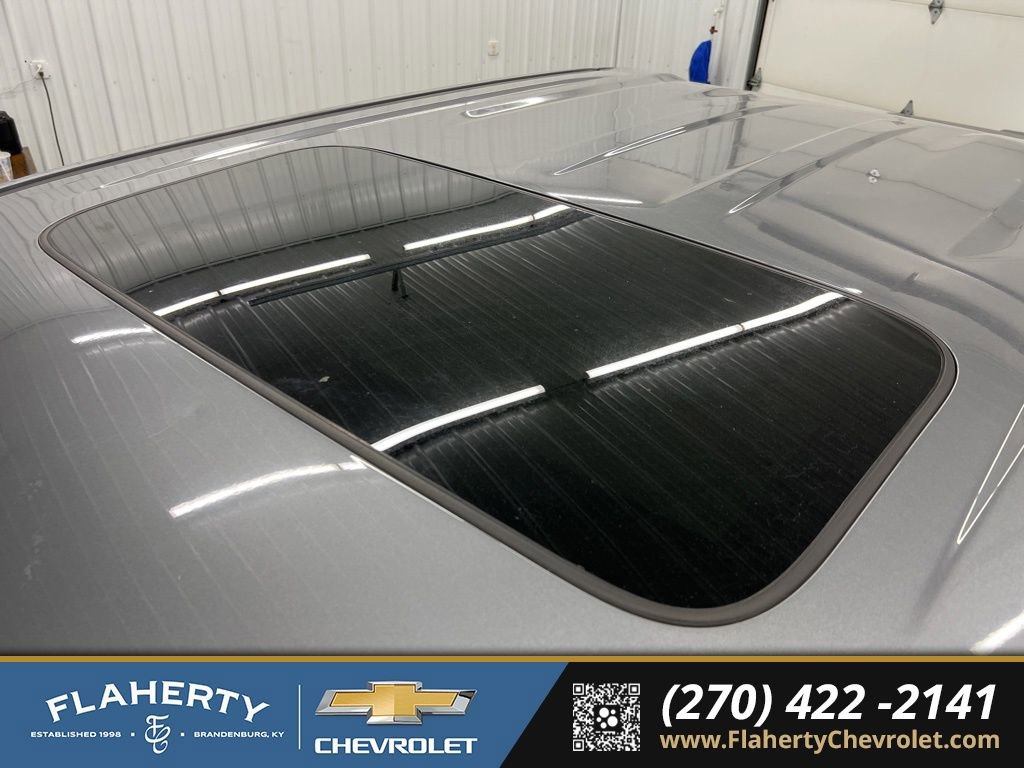 Used 2022 Chevrolet Silverado 1500 High Country AWD/4WD image 34