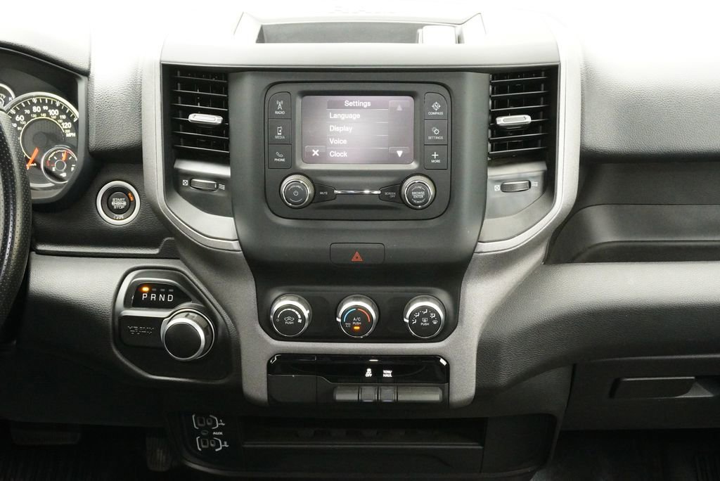 Used 2024 RAM 2500 Tradesman w/ Chrome Appearance Group image 16