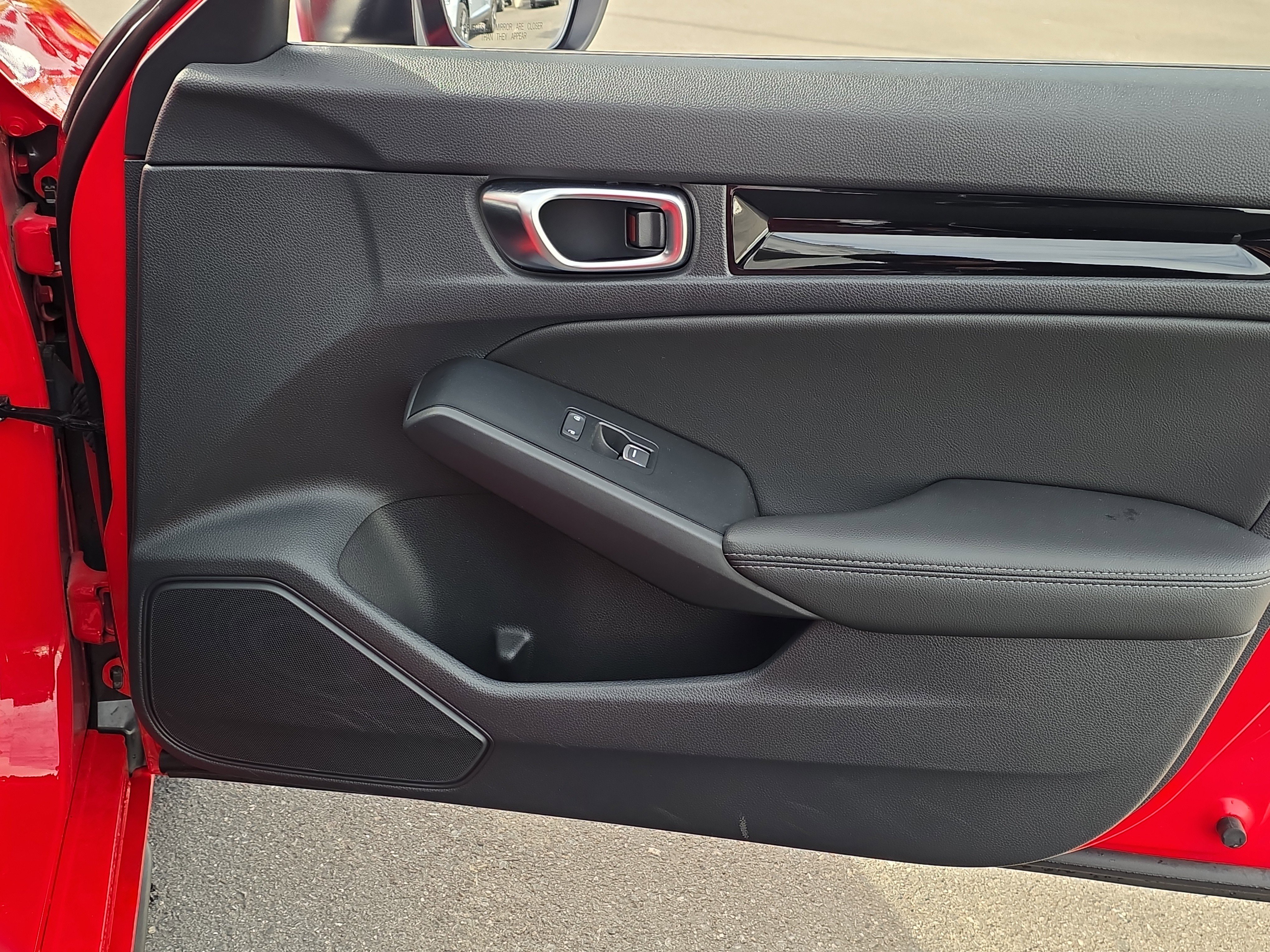 Used 2024 Honda Civic EX-L image 31