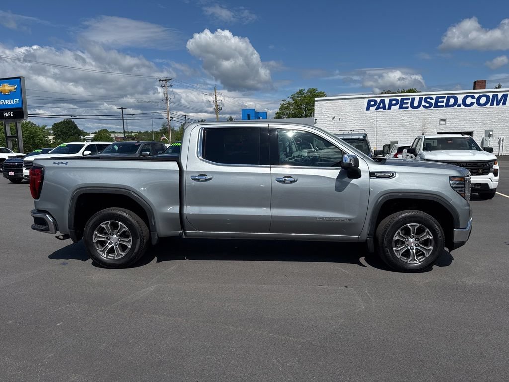 Used 2026 GMC Sierra 1500 SLT AWD/4WD image 3