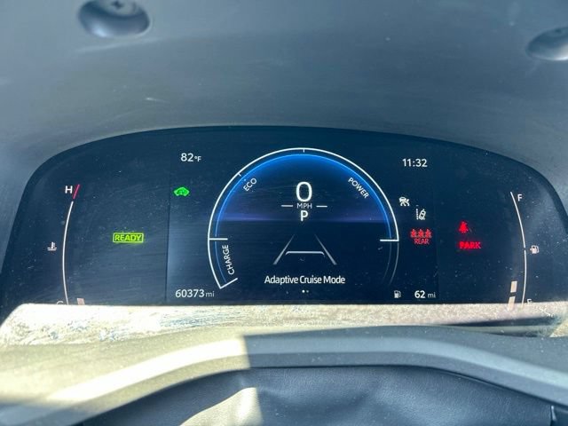 Used 2025 Toyota Camry SE FWD image 9