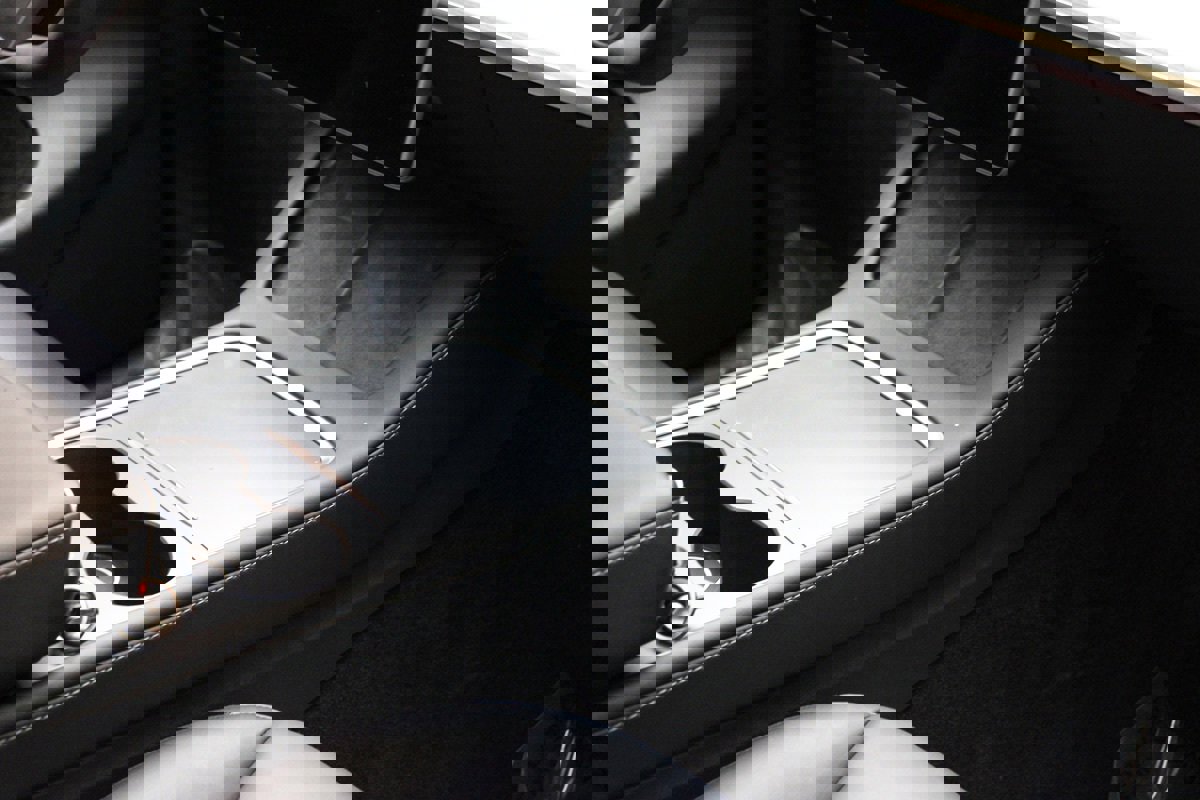 Used 2023 Tesla Model Y Long Range image 27