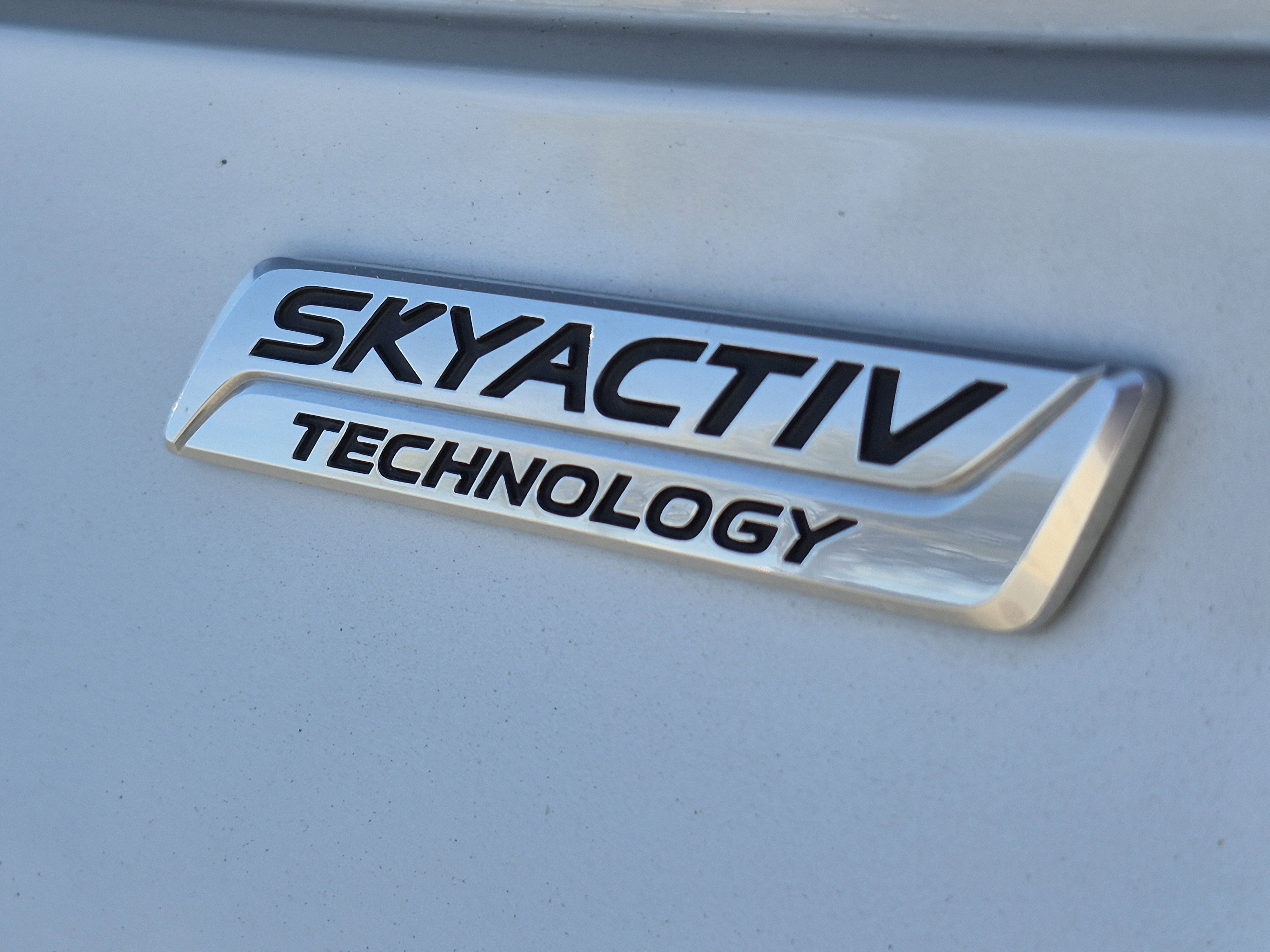 Used 2019 MAZDA MX-5 Miata RF Grand Touring image 14