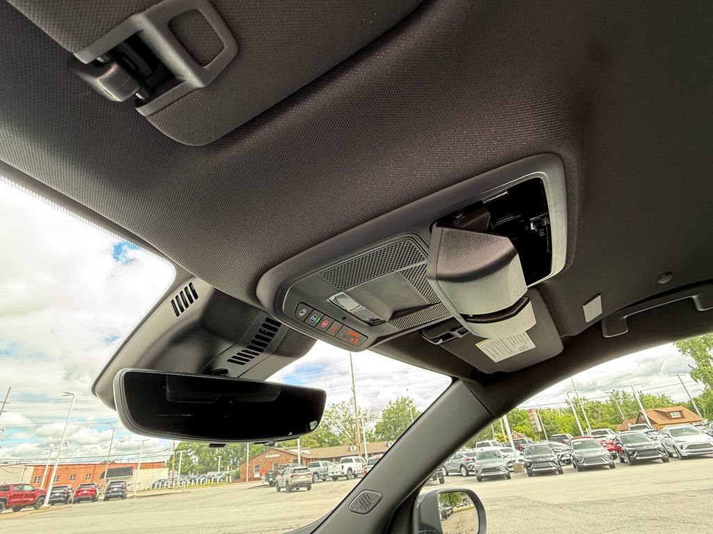 New 2026 GMC Acadia Elevation FWD image 30