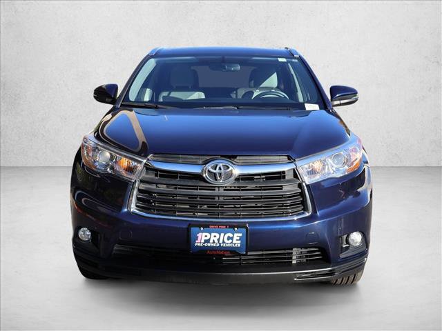 Used 2015 Toyota Highlander XLE AWD/4WD image 3