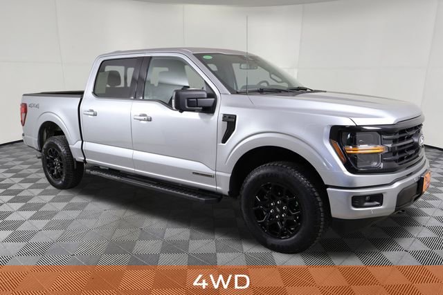 Used 2025 Ford F150 XLT w/ Equipment Group 302A MID AWD/4WD image 4