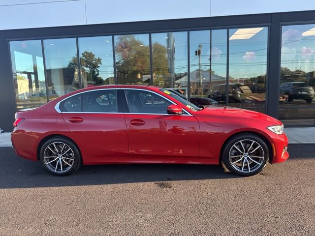 Used 2021 BMW 330i xDrive Sedan w/ Convenience Package image 2