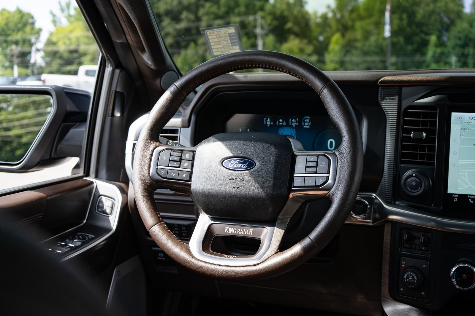 Used 2025 Ford F150 King Ranch w/ FX4 Off-Road Package AWD/4WD image 43