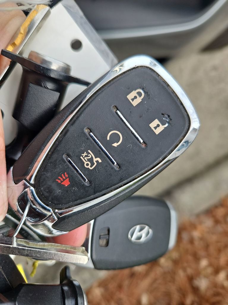 Used 2023 Chevrolet Camaro LT w/ RS Package image 33