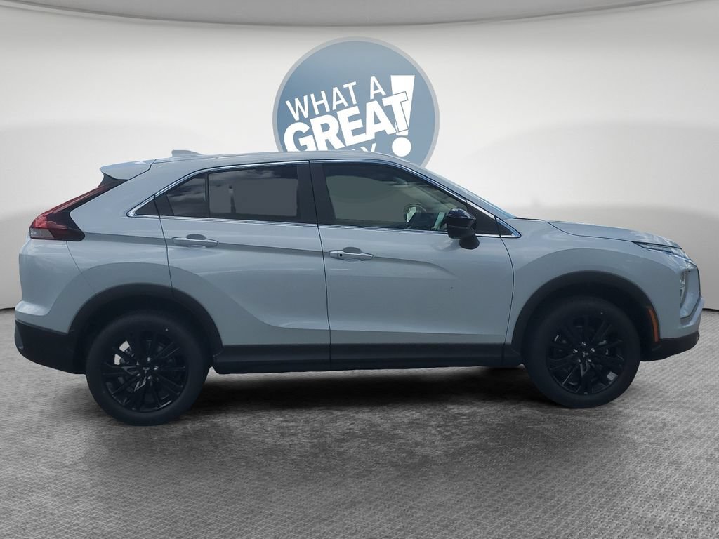 New 2026 Mitsubishi Eclipse Cross LE AWD/4WD image 2