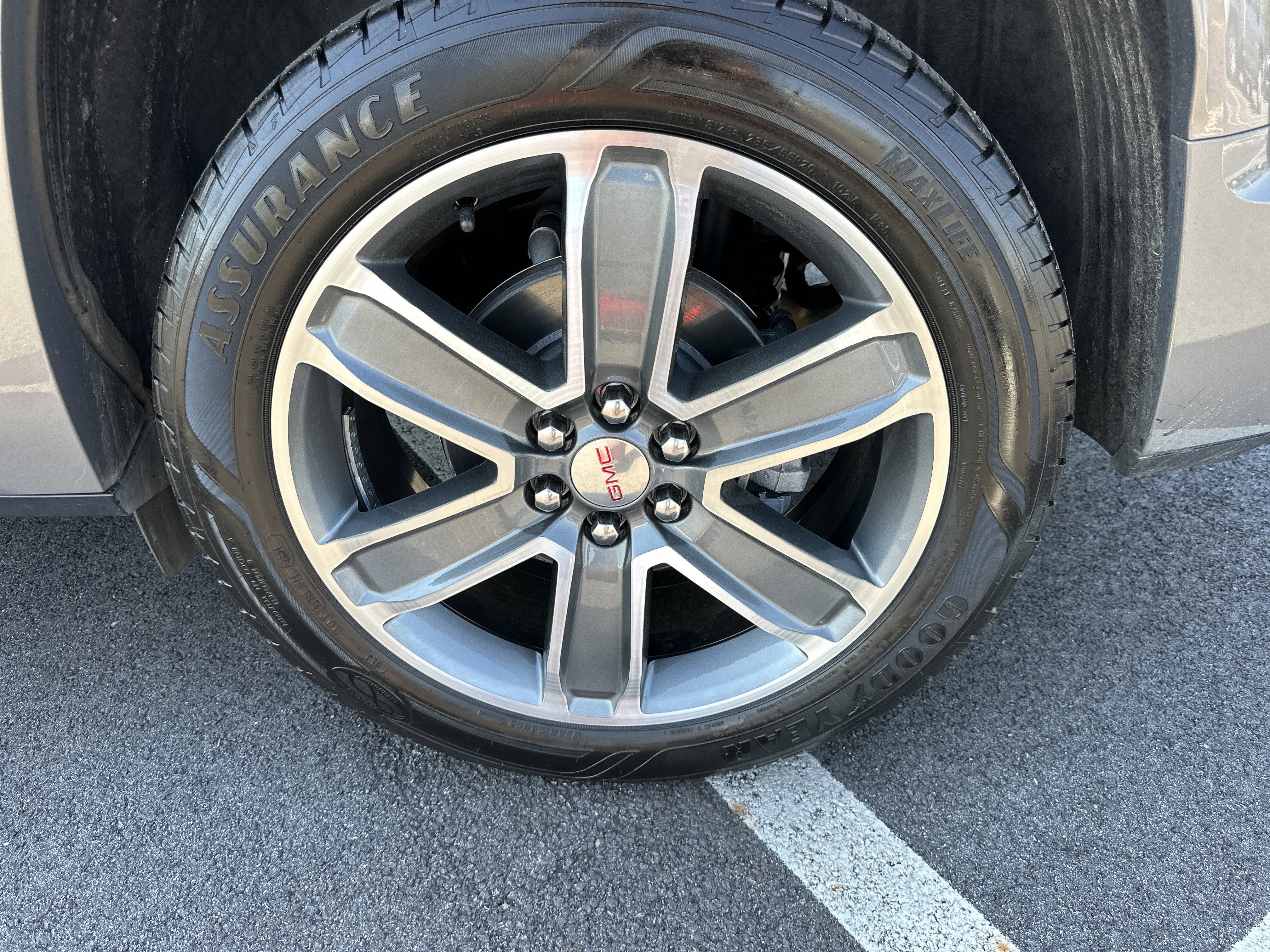 Certified 2019 GMC Acadia Denali w/ Technology Package image 21