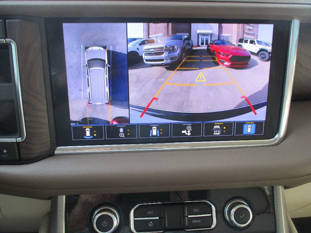 Used 2021 GMC Yukon XL Denali image 7