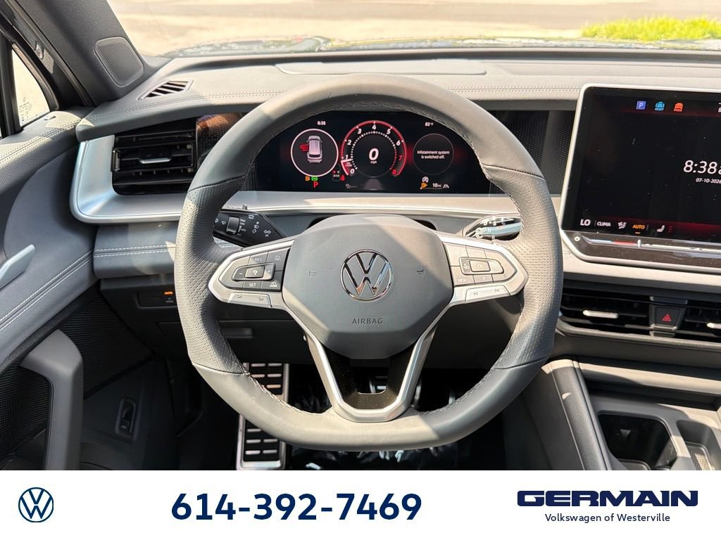 New 2026 Volkswagen Tiguan SE R-Line AWD/4WD image 16