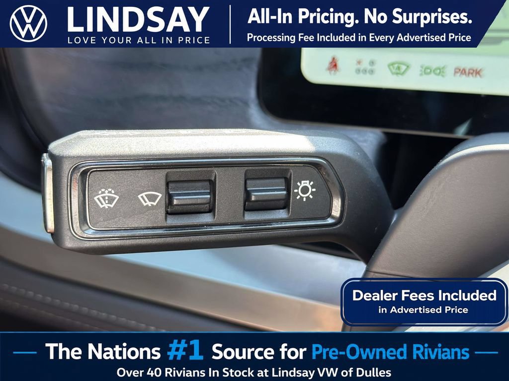 Used 2025 Rivian R1T Adventure AWD/4WD image 21