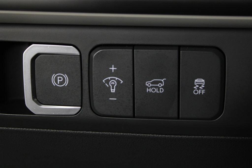 Certified 2026 Hyundai Santa Fe SE FWD image 25