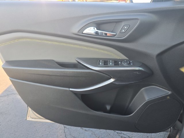 New 2026 Chevrolet Trax ACTIV w/ Sunroof Package FWD image 22