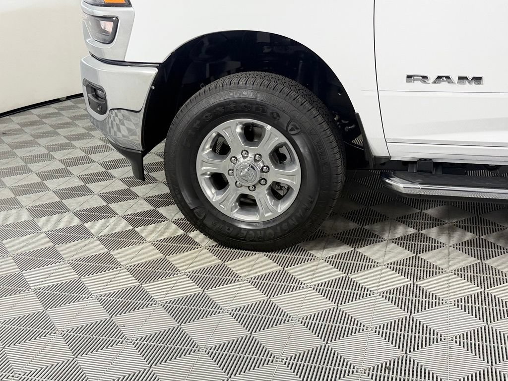 Used 2025 RAM 2500 Big Horn AWD/4WD image 11
