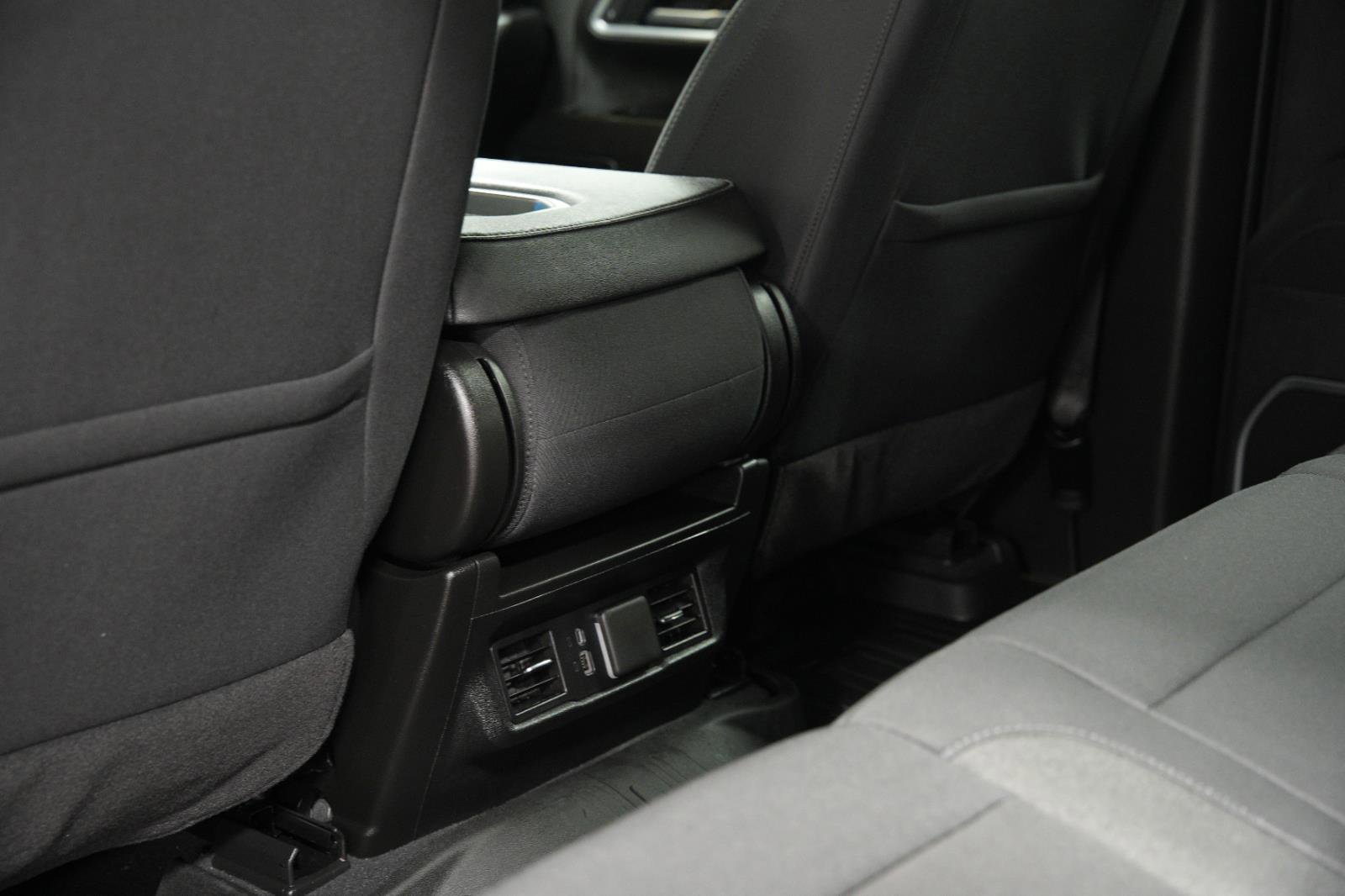 Used 2025 GMC Sierra 2500 SLE w/ SLE Value Package; image 20