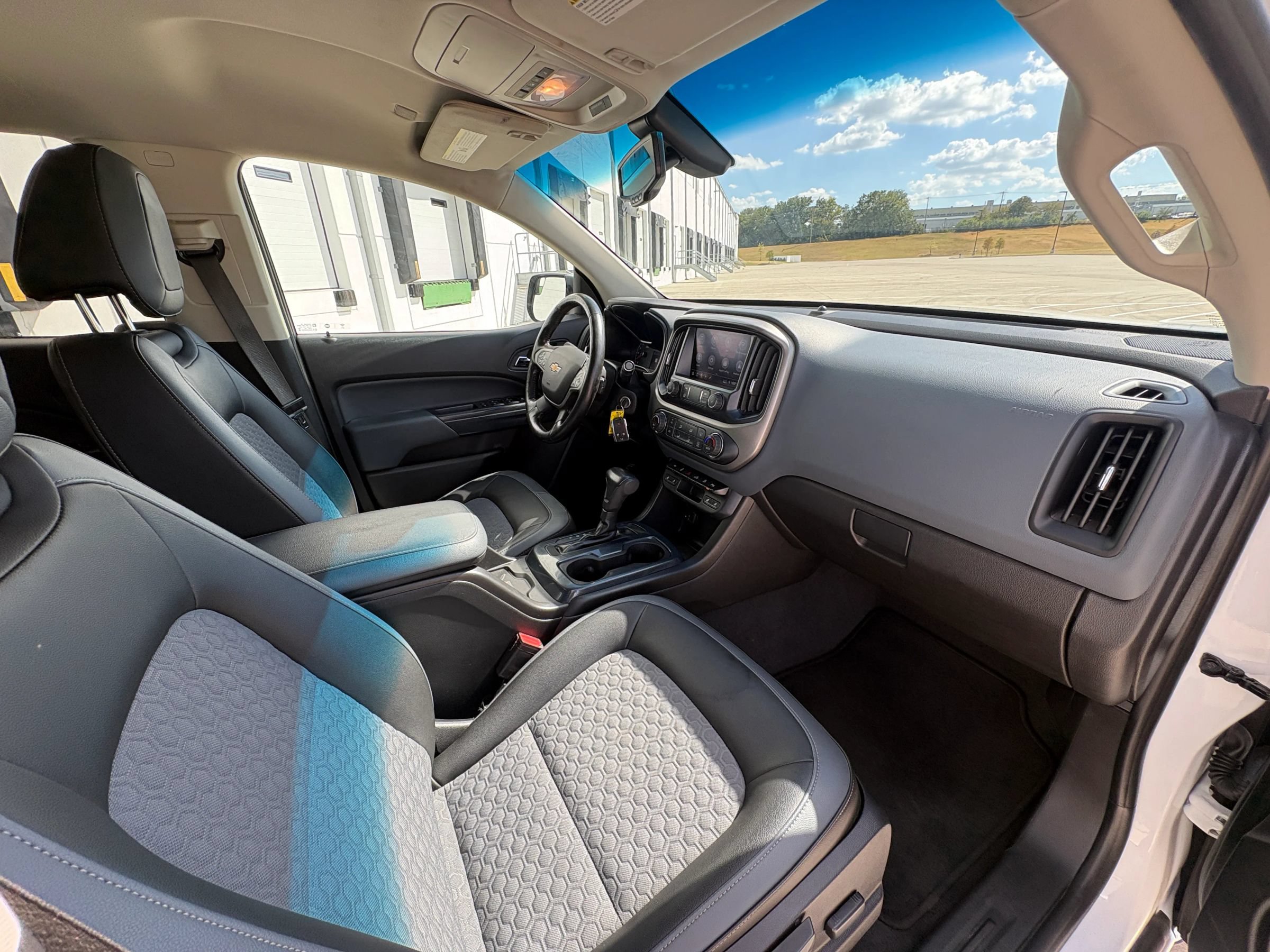 Used 2020 Chevrolet Colorado Z71 RWD image 16