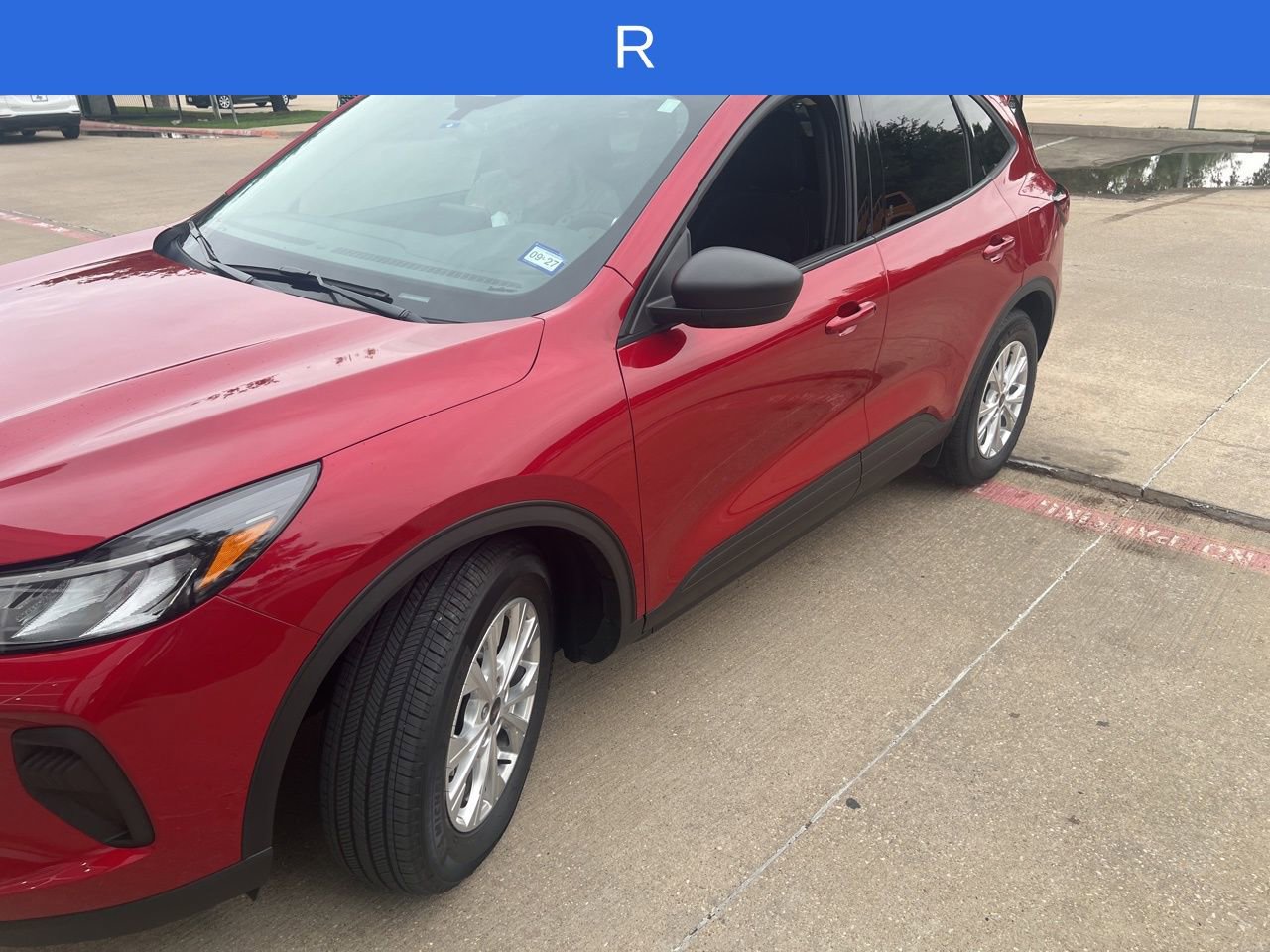 Used 2025 Ford Escape Active FWD image 2