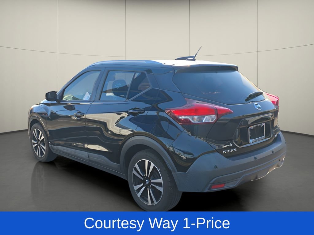 Used 2020 Nissan Kicks SV FWD image 6