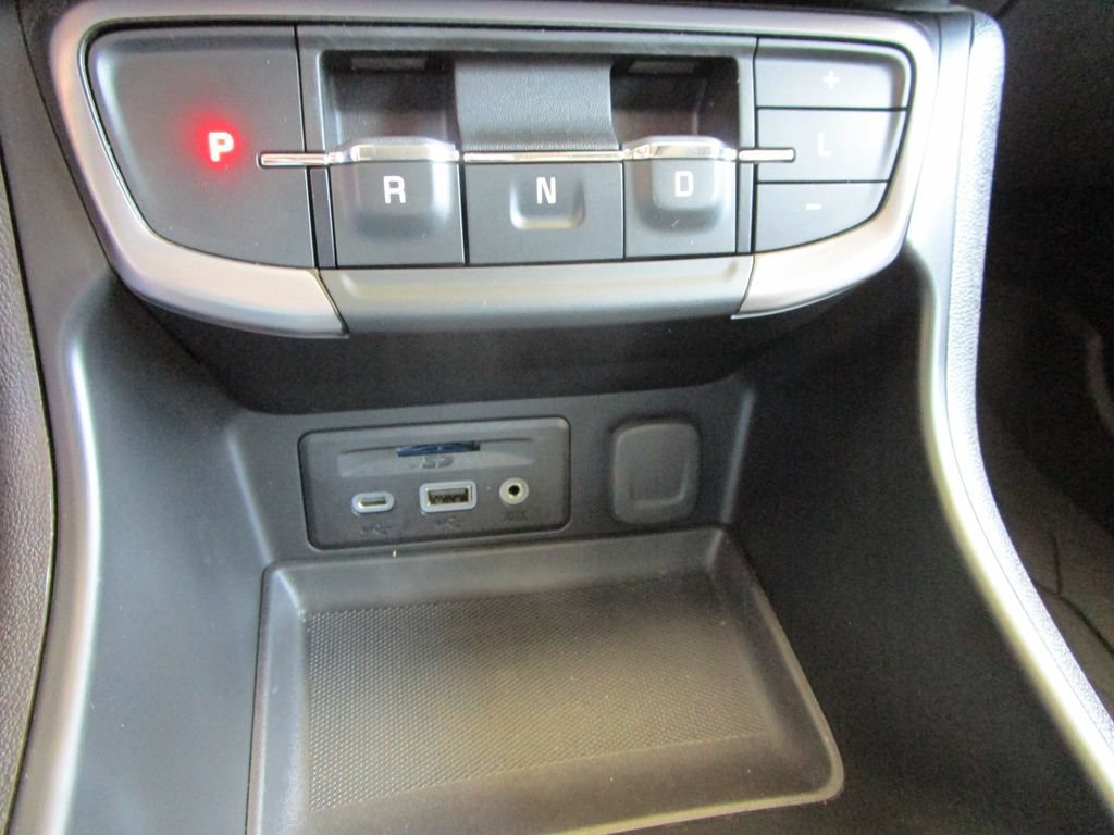 Used 2024 GMC Terrain AT4 AWD/4WD image 39