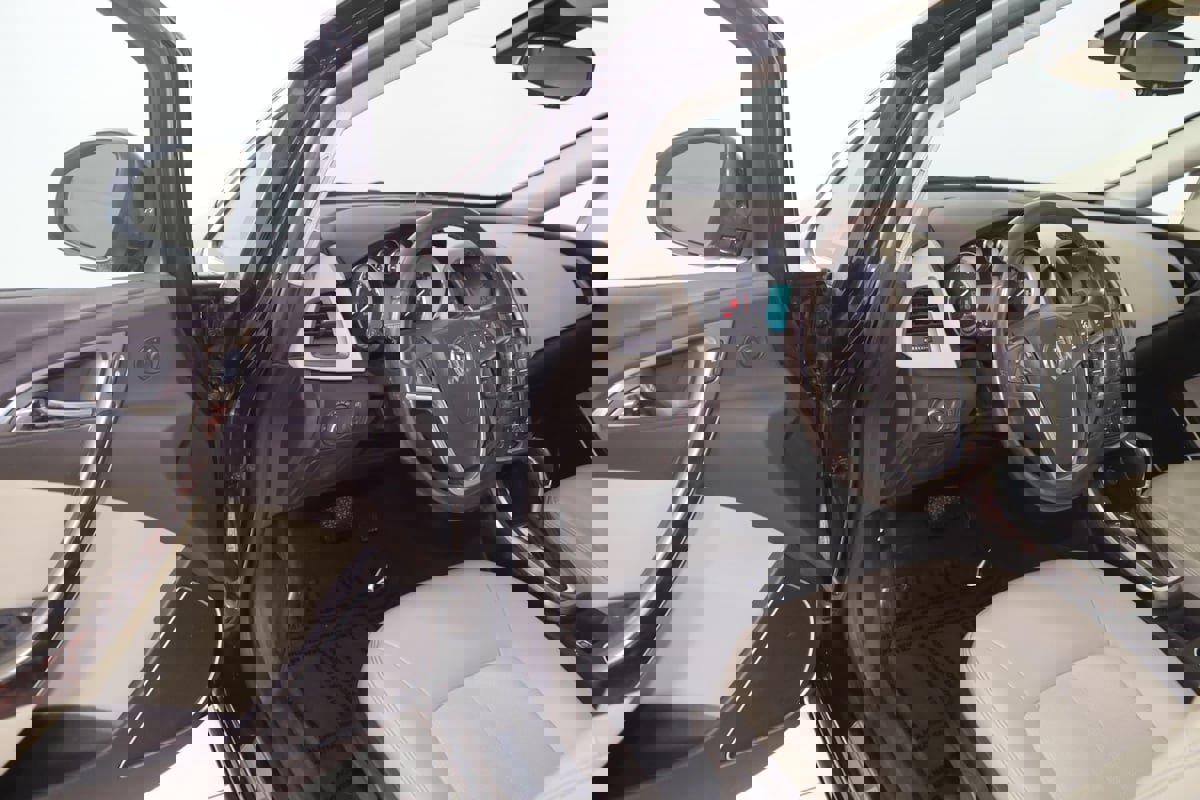 Used 2016 Buick Verano FWD image 42