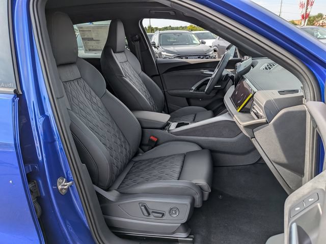 New 2026 Audi SQ5 Premium Plus AWD/4WD image 18