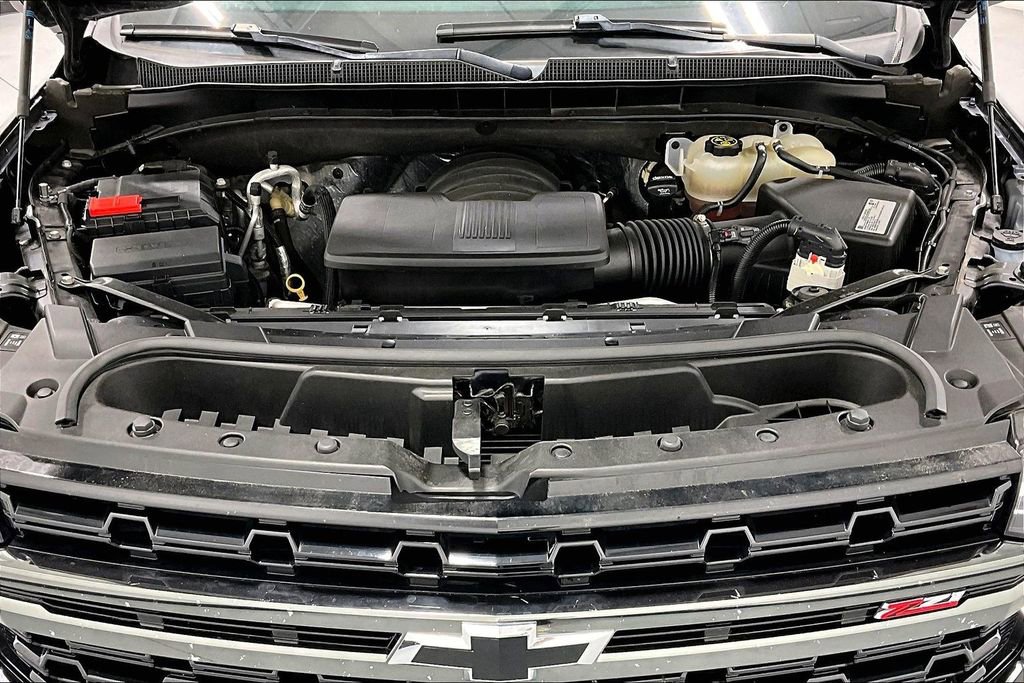 Used 2021 Chevrolet Tahoe Z71 w/ Z71 Signature Package AWD/4WD image 12