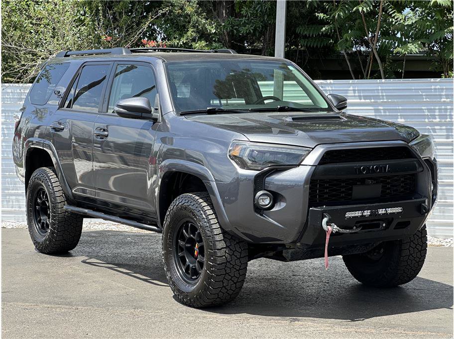 Used 2022 Toyota 4Runner TRD Off-Road Premium AWD/4WD image 8