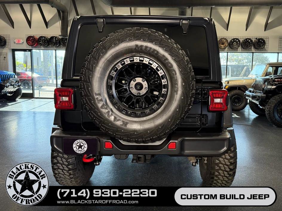 Used 2024 Jeep Wrangler Unlimited Rubicon AWD/4WD image 11