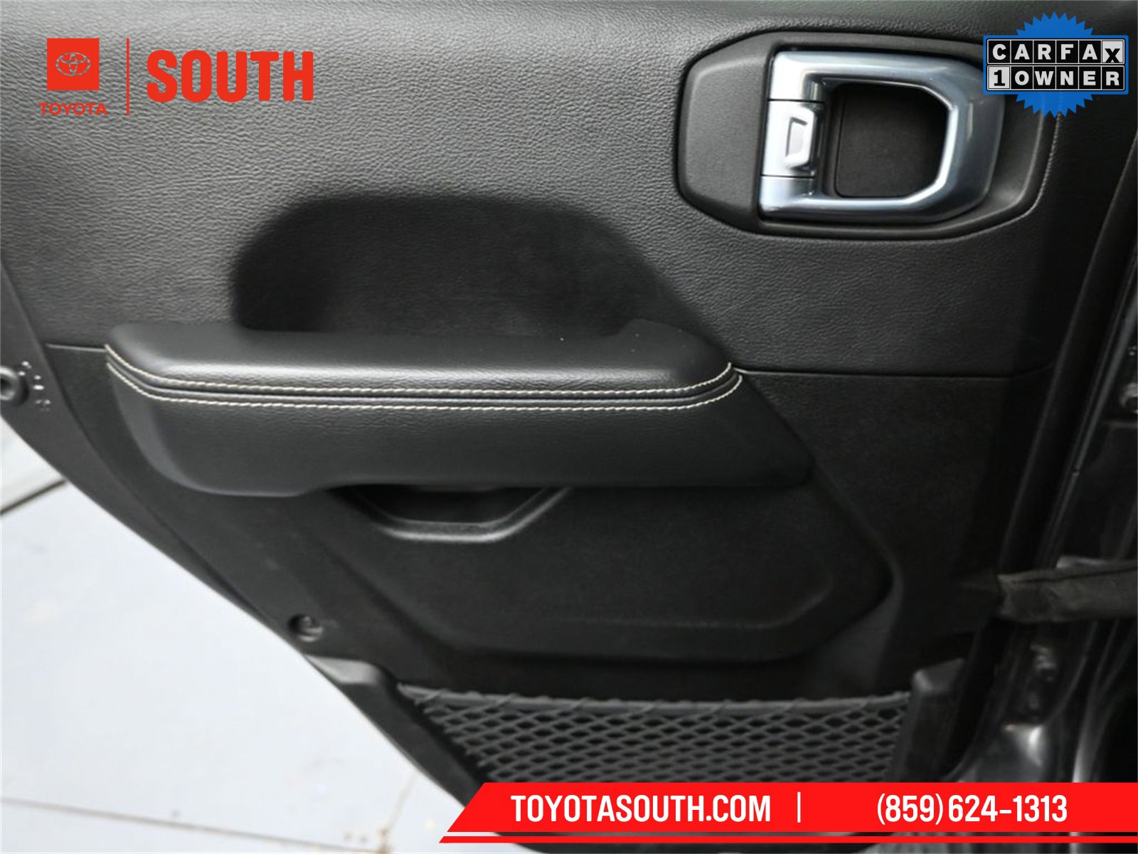 Used 2022 Jeep Wrangler Unlimited Sahara 4xe image 25